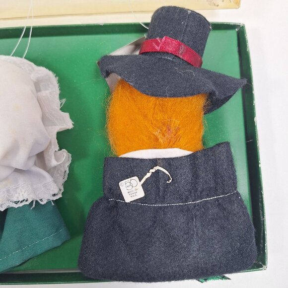 A Christmas Carol Heritage Village Tiny Tim Bob Cratchit Scrooge Heads 1988 Lot - Picture 5 of 16